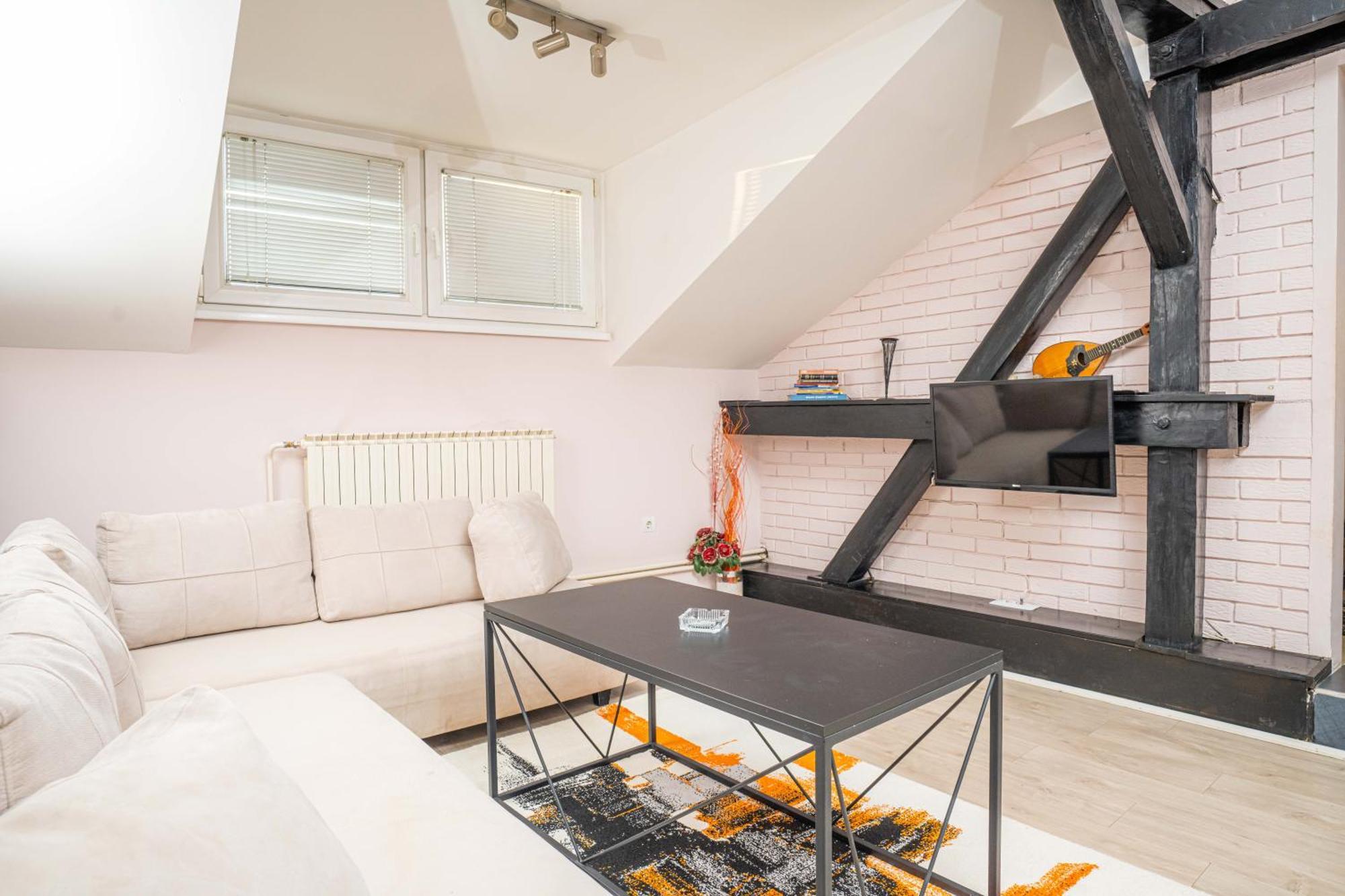 He-Ra Apartments With Free Parking Скопие Екстериор снимка